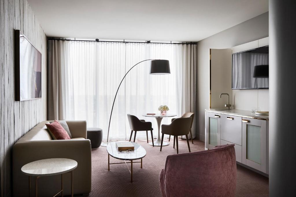 Hotel Chadstone Melbourne MGallery Collection photo