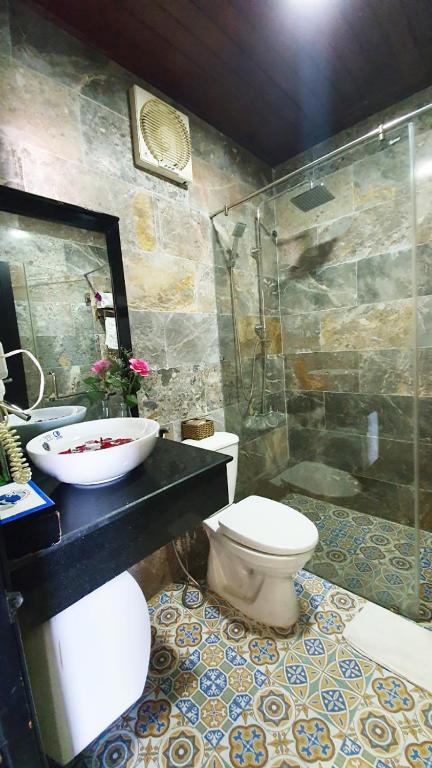 Koupelna v ubytování Hoi An Hai Au Boutique Hotel