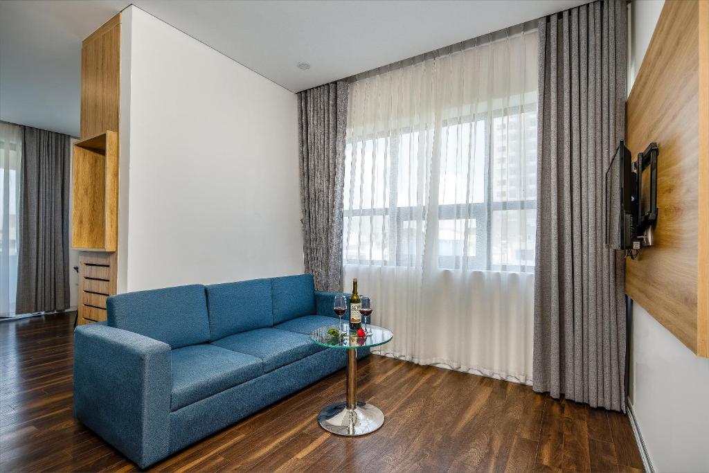 Khu vực ghế ngồi tại Magnolia Hotel