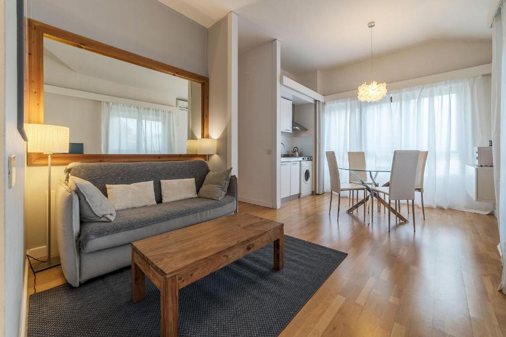GuestHost - Sant'Angelo Modern Apartment