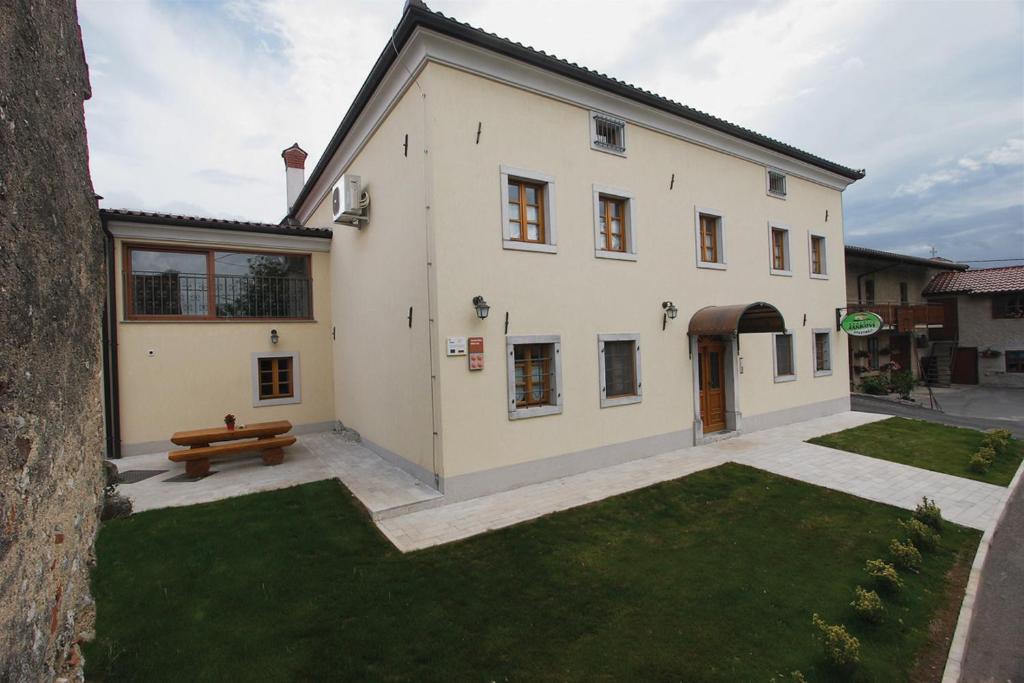Apartments Janks - Hizvo
