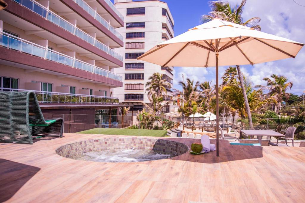  Crocobeach Hotel