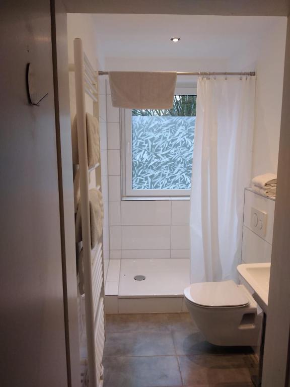 Travel Apartments - Appartement D'une Chambre Avec Balcon - Hugo -