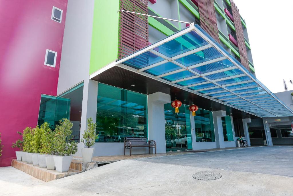 Blue Orchids Hotel - Resim 12