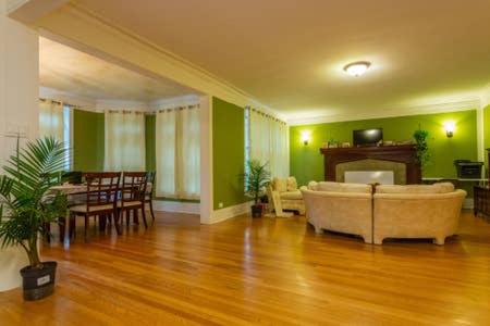 5516 Happy Home