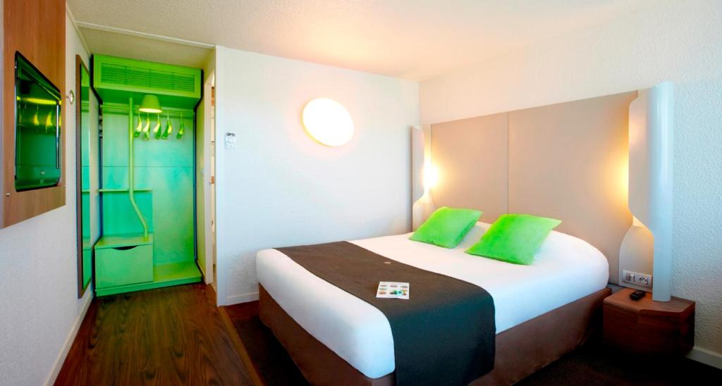 Campanile Chartres - Standard Double Room