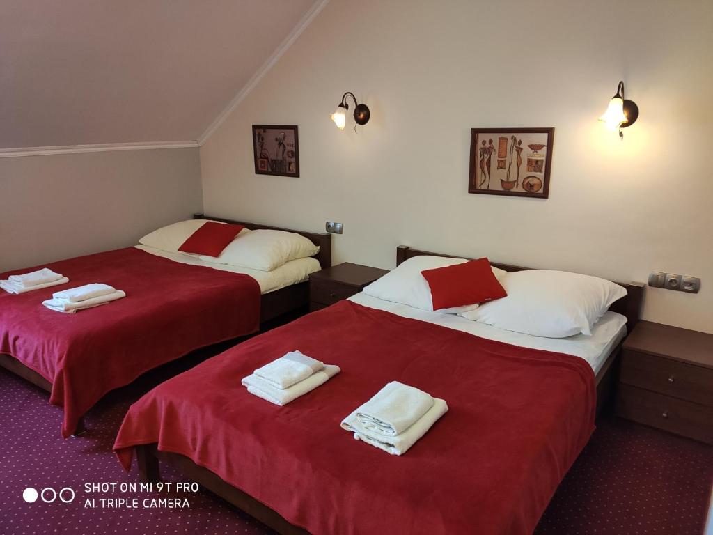 DWOREK PESZKÓW - Superior Queen Kamer Met 2 Queensize Bedden