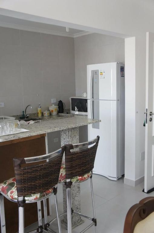 apartamento Ubatuba Monte Carlo