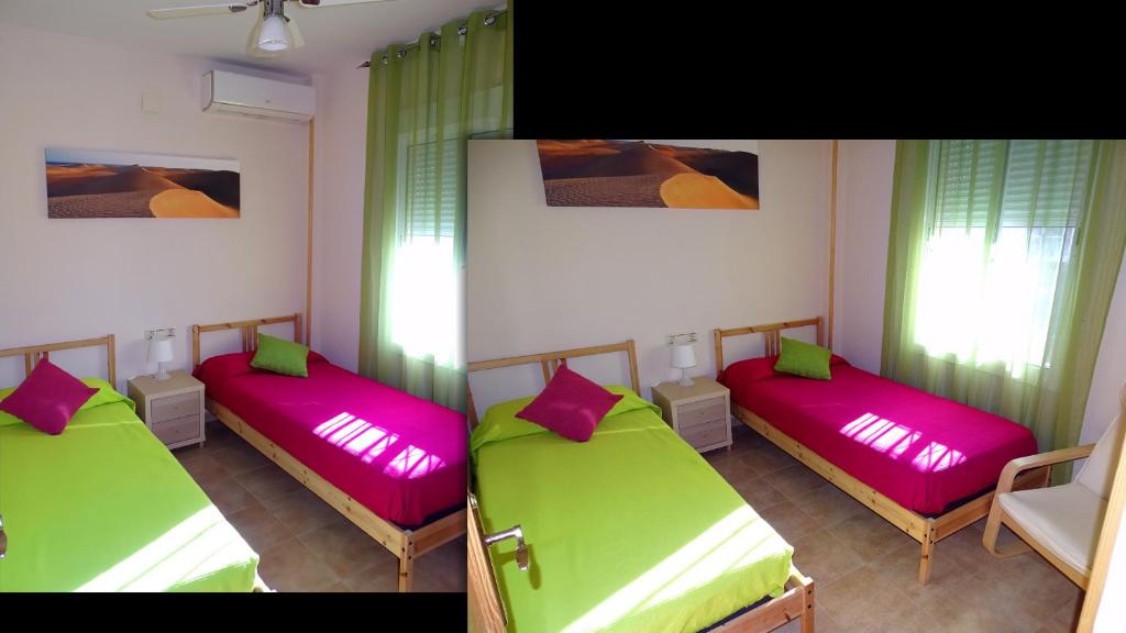 Telewizja i/lub zestaw kina domowego w obiekcie Playa Eucaliptos 1A
