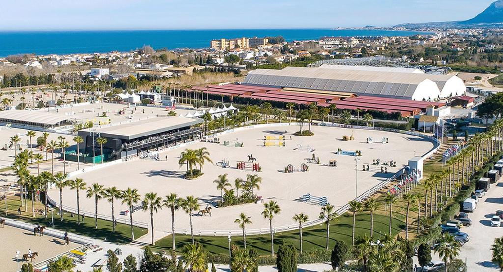 OLIVA NOVA GOLF BEACH & RESORT club sevilla II, Oliva ...