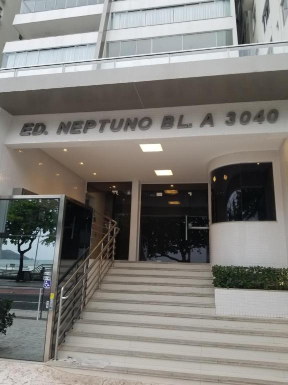  Cobertura Frente Mar