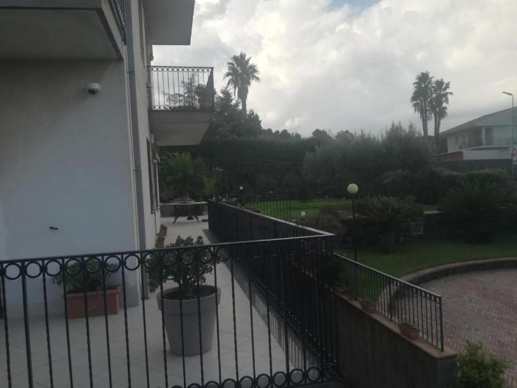 Ogród w obiekcie I capricci dell'Etna 1 di Puglisi