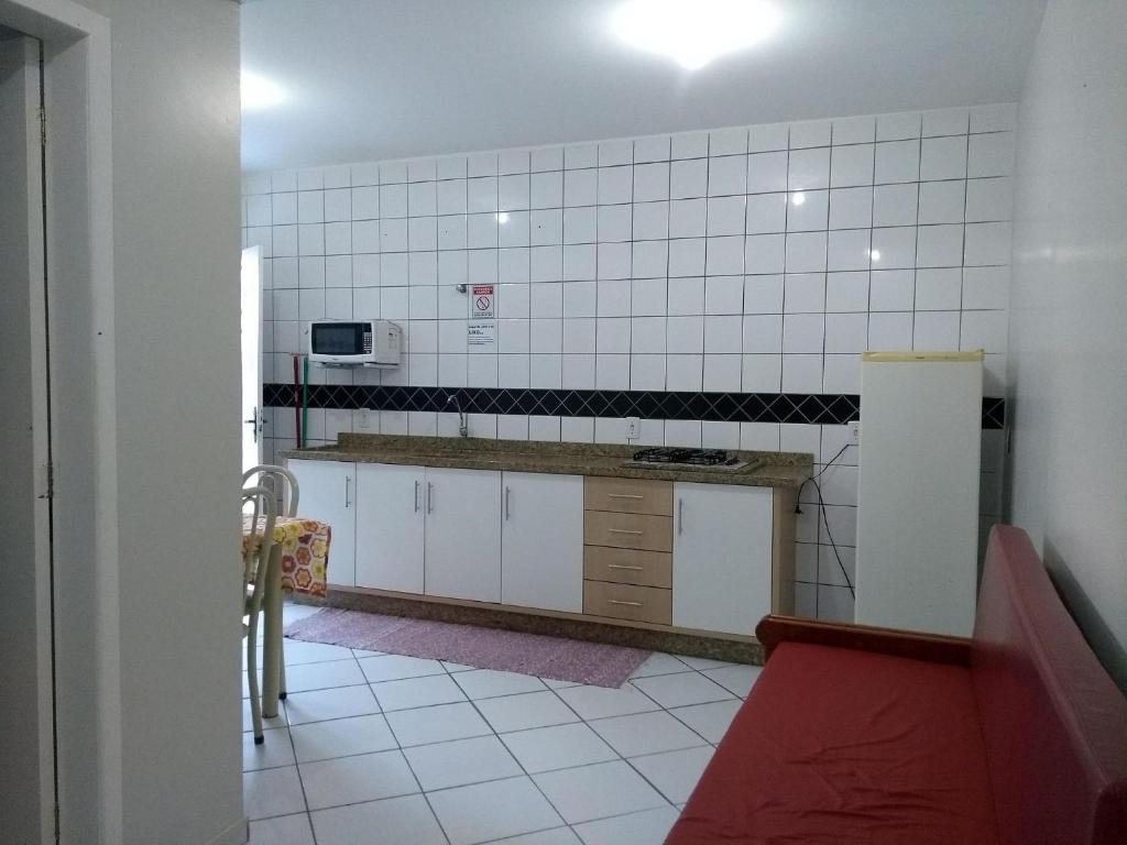  Ed. Ana Paula - Apartamentos com 1 dormitório