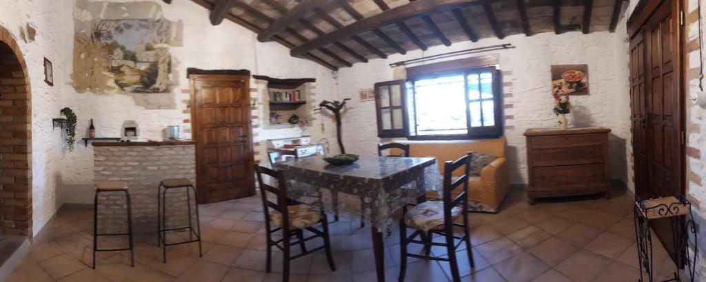 Kép Casa Del Leone Rosso e Welness a due passi dalla Costa dei Trabocchi szállásáról San Vito Chietinóban a galériában