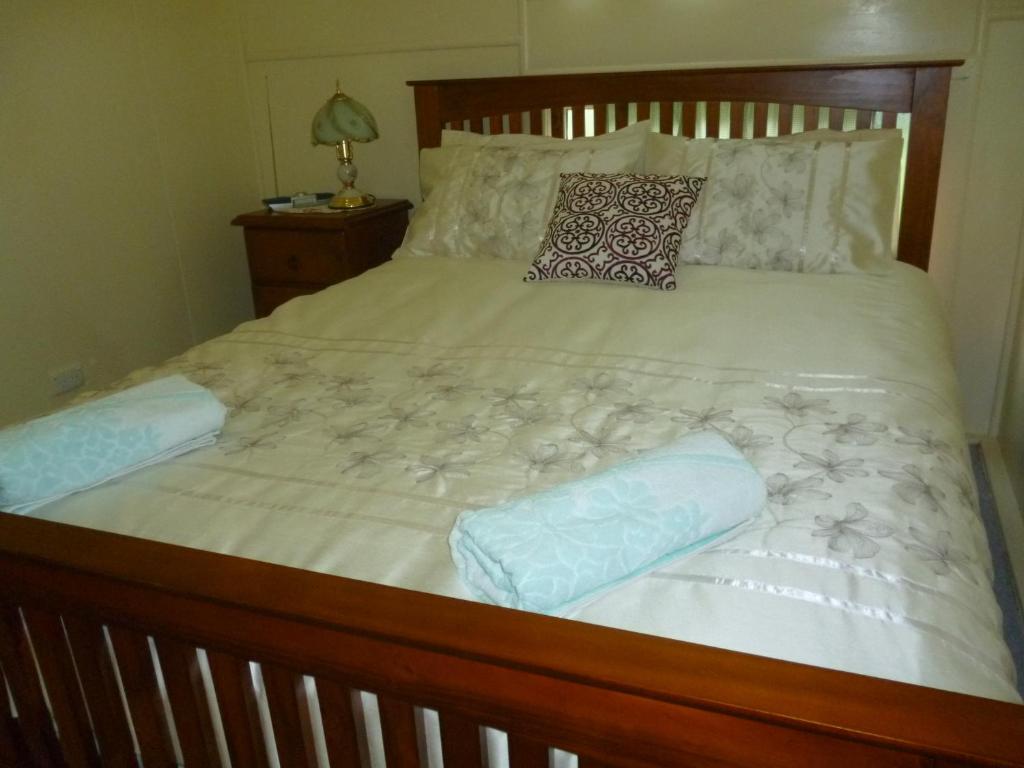 Christmas Creek Café & Cabins - Two-Bedroom Cottage