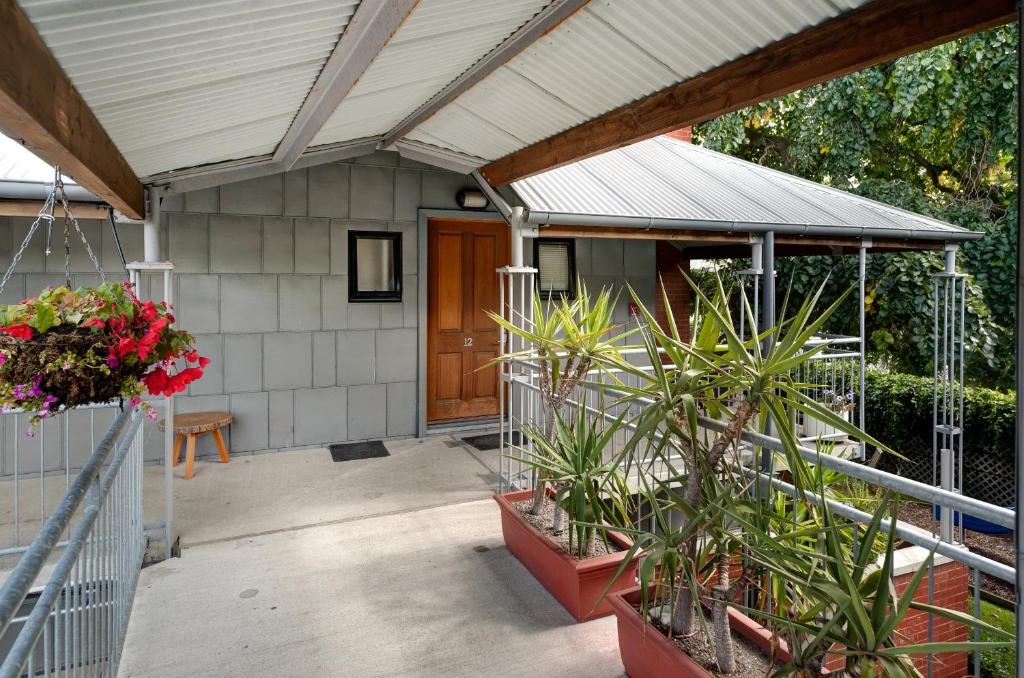 Country Glen Lodge - Resim 17