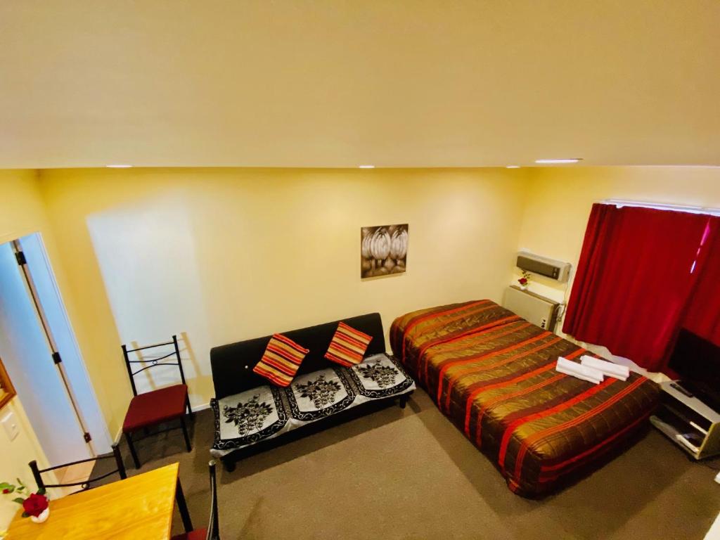 Baden Lodge Motel - PRIVATE SPA Bath - Resim 9