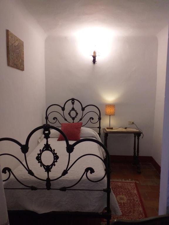 Postel nebo postele na pokoji v ubytování Fonda Del Tozal
