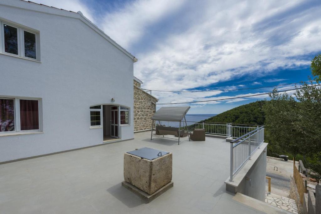 Balkón alebo terasa v ubytovaní Villa Dundo Pero
