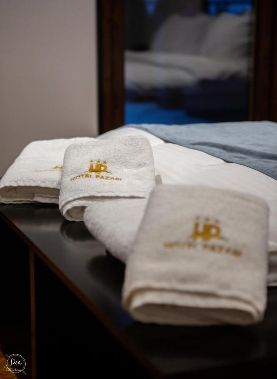 Postel nebo postele na pokoji v ubytování Suite Terrace Rooms & Apartments