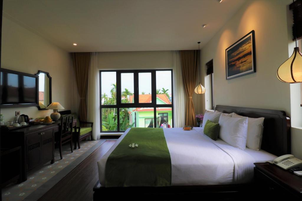 Roxana River Villa - 14