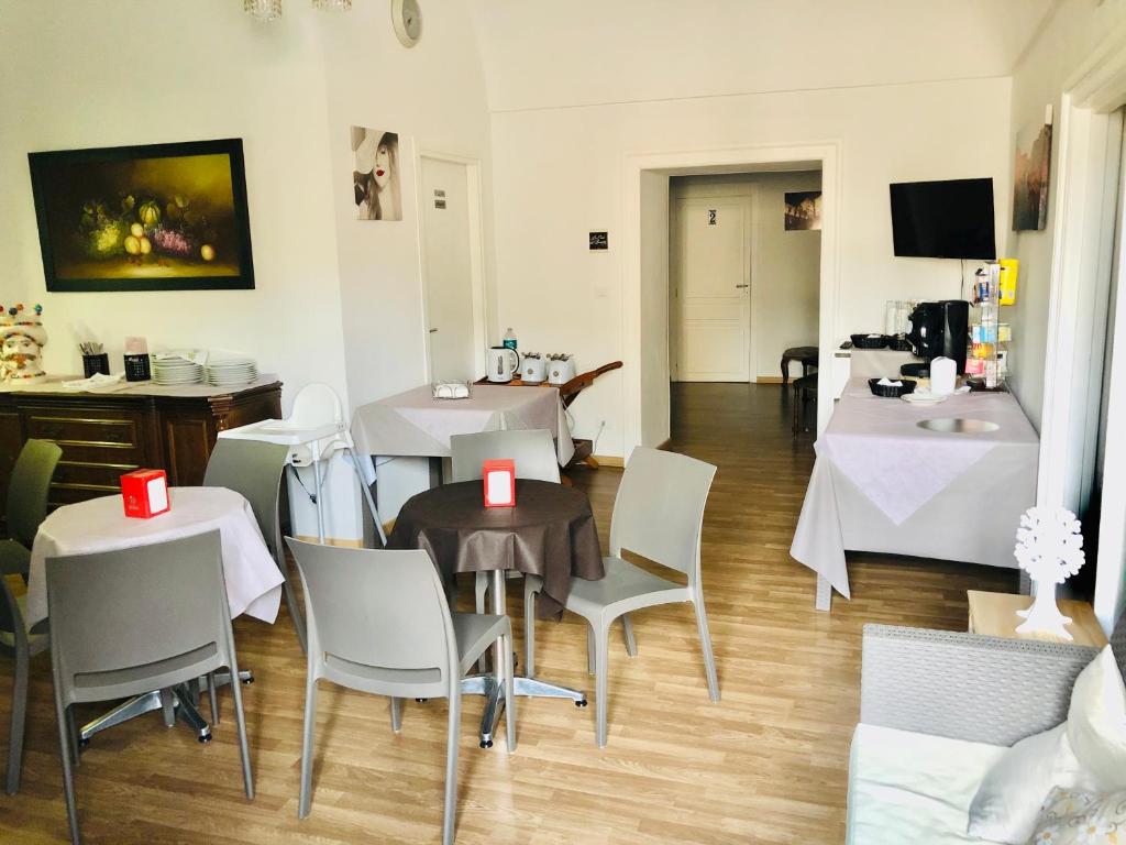 Televízia a/alebo spoločenská miestnosť v ubytovaní La Casa del Barocco