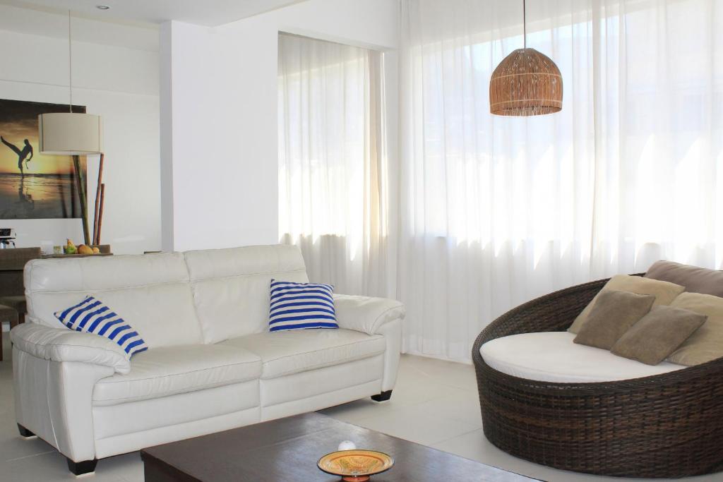  CaviRio - 3 quartos vista praia (SL1101)