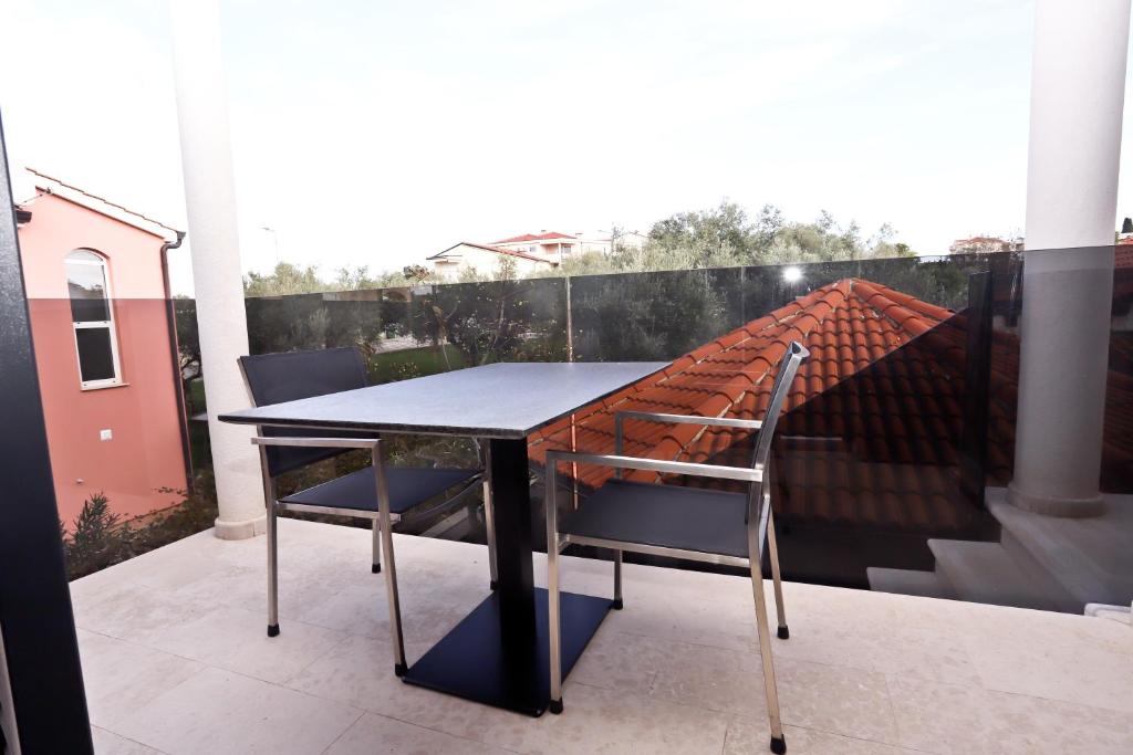 Balkon lub taras w obiekcie Apartment I&I
