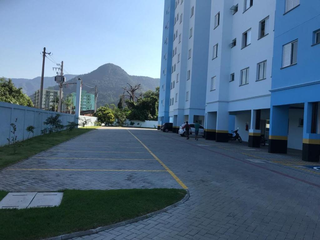  apto. martim de sá 2 dor. 8 pessoas doni