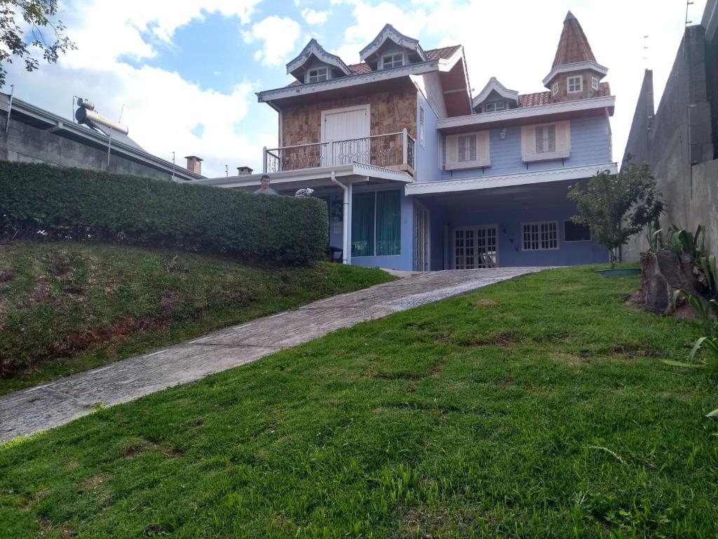  Castelo na Montanha