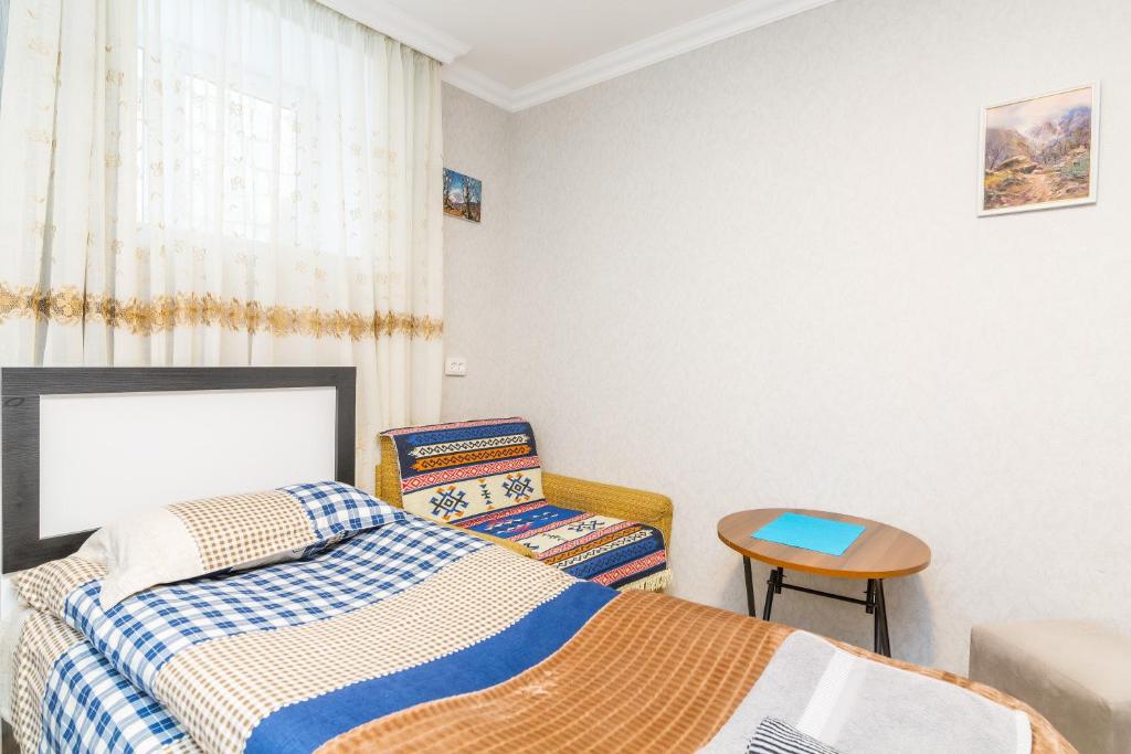 Postel nebo postele na pokoji v ubytování Guest house poligloti