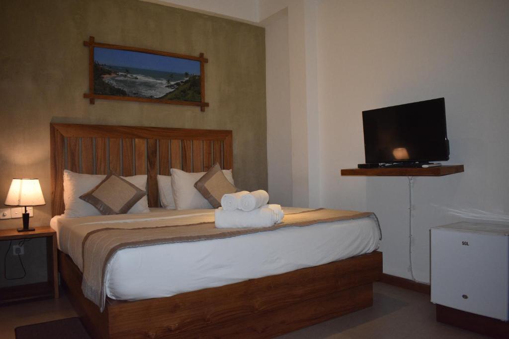 Lotus Lake Residence - 18