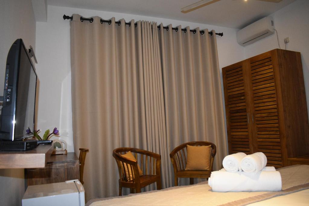 Lotus Lake Residence - 17