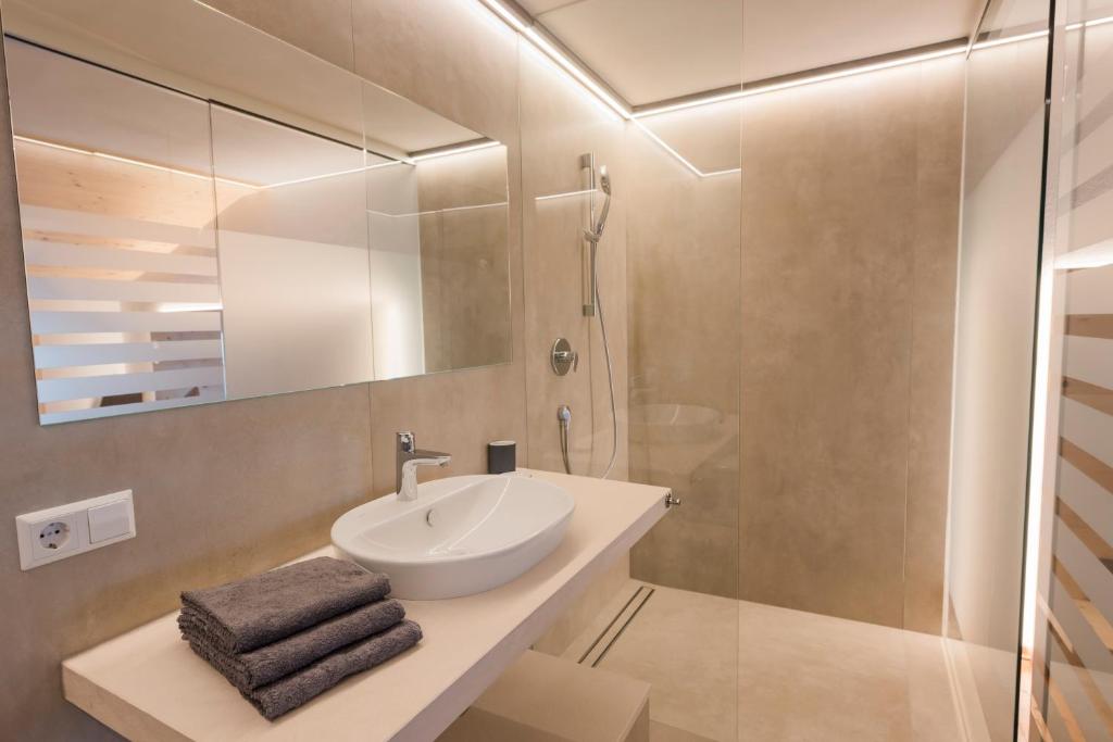 Koupelna v ubytování Residence-Garni Haus Tschenett