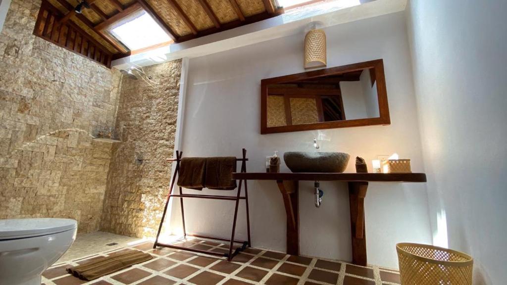 Uluwatu Sunrise - 18