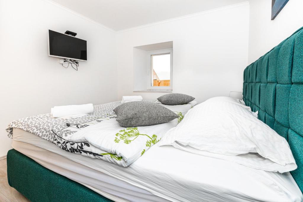 Apartment Pero&Mika With Swimming Pool - 19