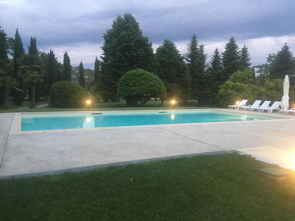 Bazén v ubytování Park Hotel Elefante nebo v jeho okolí