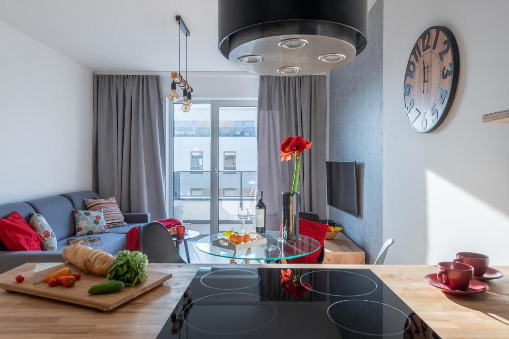 Posedenie v ubytovaní P&O Apartments Służewiec