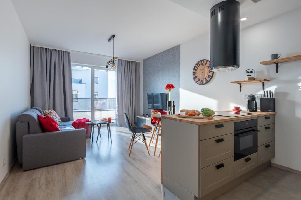 Kuchyňa alebo kuchynka v ubytovaní P&O Apartments Służewiec