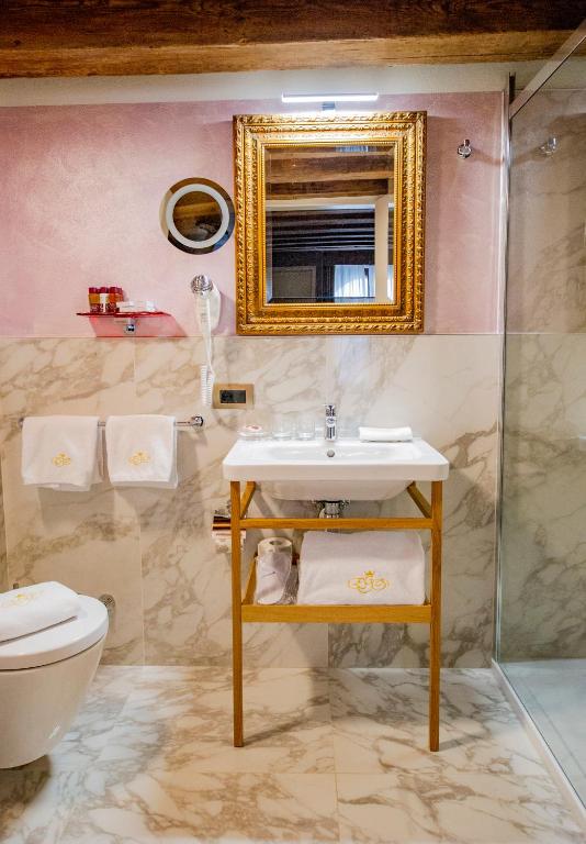 رزرو هتل، EGO' Residence Venice