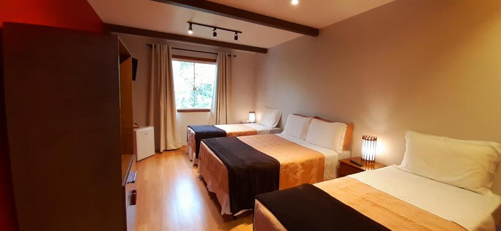  Hotel Serra Everest