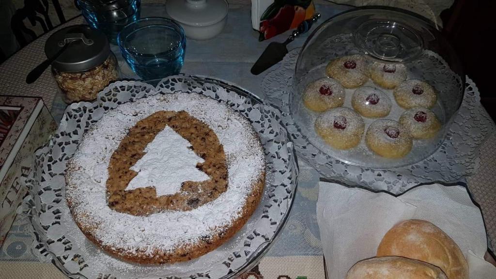 Jedlo v ubytovaní bed & breakfast alebo blízkom okolí