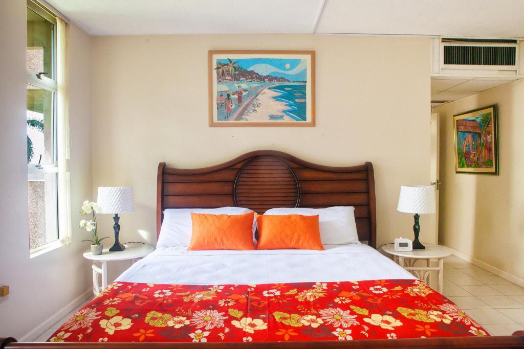 Postel nebo postele na pokoji v ubytování Montego Bay Club Apartments