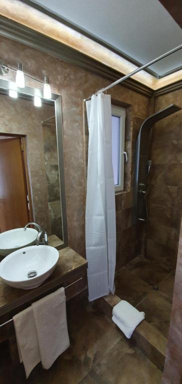 Koupelna v ubytování Villa Onix