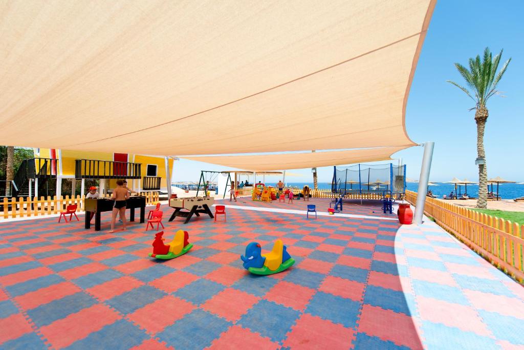 Herní místnost nebo prostor pro děti v ubytování Amphoras Beach - Ultra All Inclusive