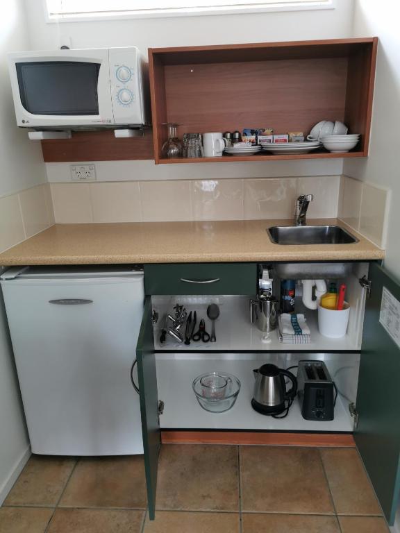 Bks Egmont Motor Lodge - Resim 39