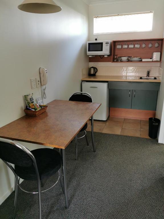 Bks Egmont Motor Lodge - Resim 7