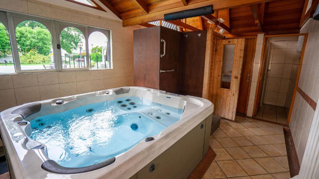 Scenic Hotel Marlborough - Resim 3