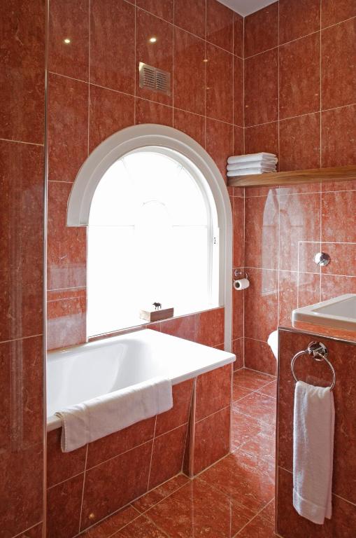 New Linden Hotel - Resim 31