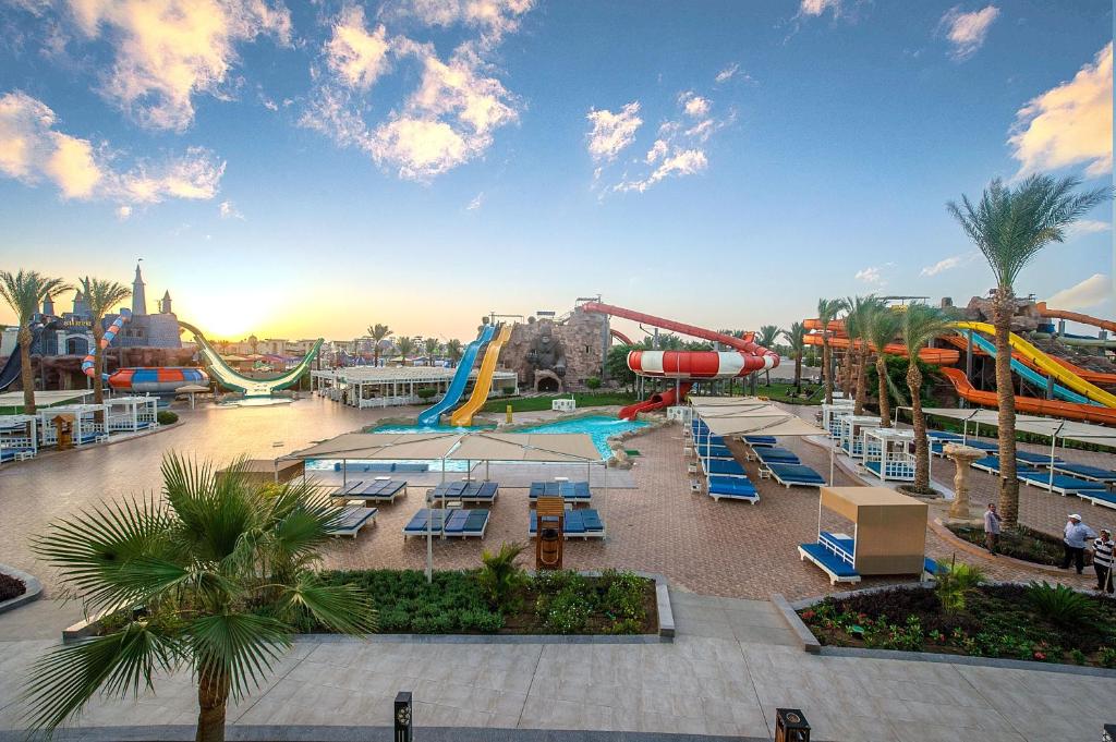 Piscina di Pickalbatros Aqua Blu Sharm El Sheikh o nelle vicinanze